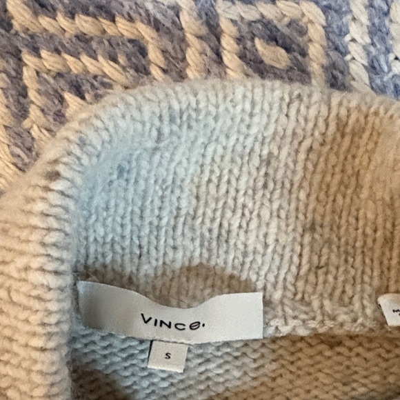 Vince women’s oat wool Turtleneck Sweater - Picture 2 of 3